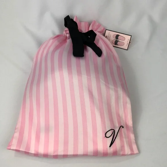 New Victoria’s Secret satin bedroom slippers - Picture 6 of 6